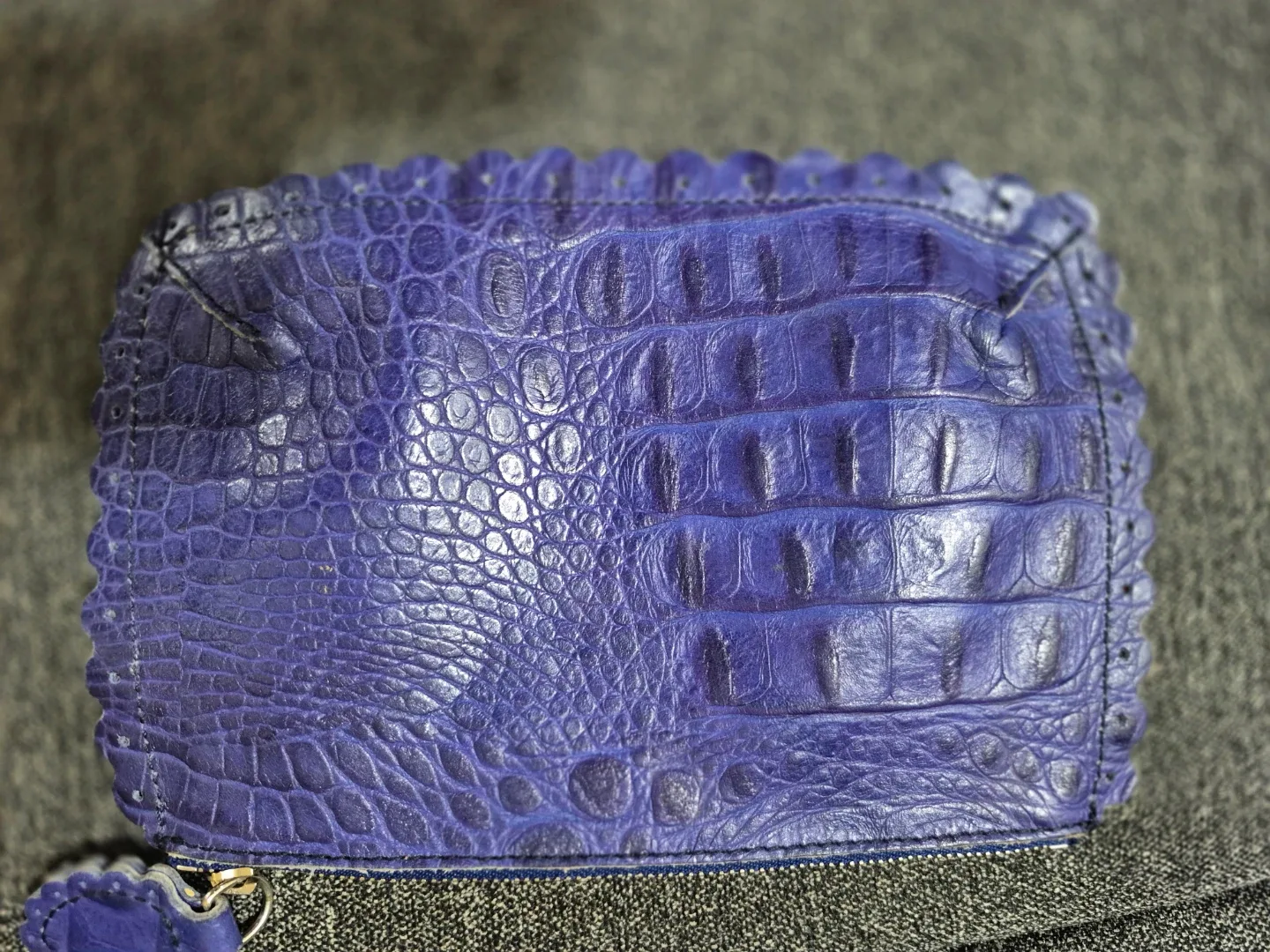 Furla Leather Long Wallet with Zipper image indicator(5)