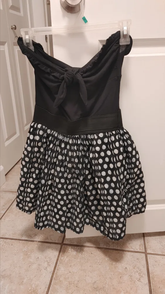 Black & White Polka Dot Dress size Medium