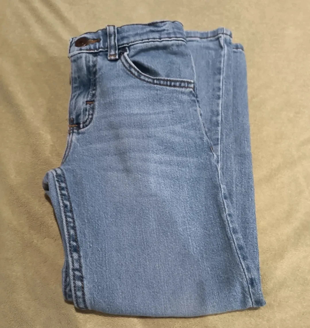 Wrangler girl's Classic Straight Jeans, Size 8 image indicator(7)