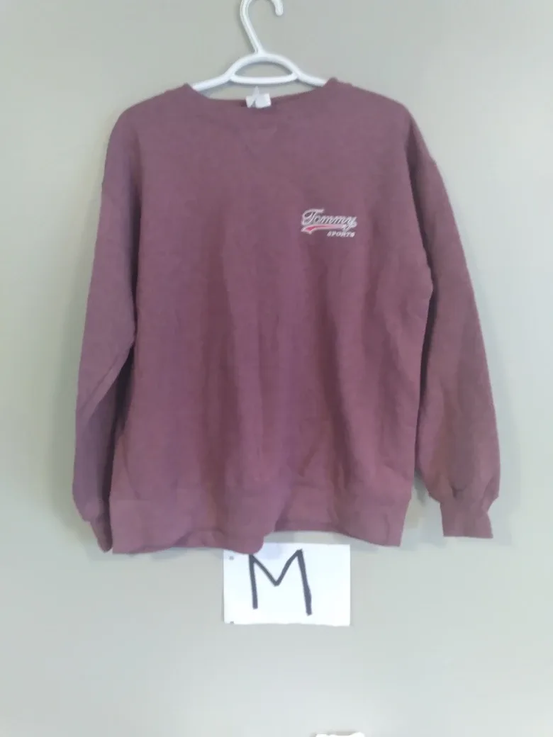 Medium women's clothing image indicator(4)