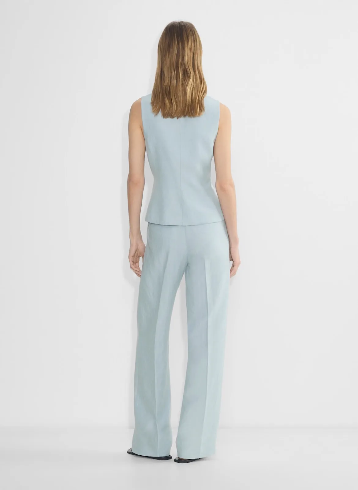 Brand new - Aritzia The Effortless Pant image indicator(6)