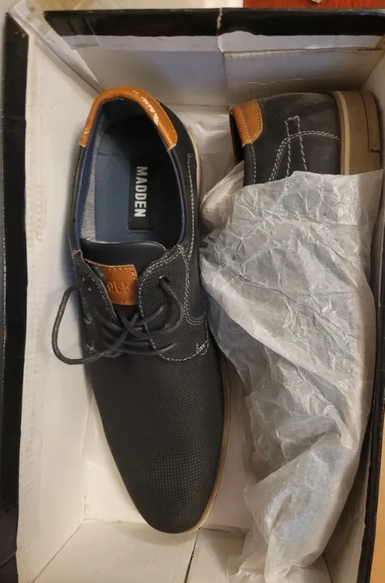 Madden Men's Black Dress Shoes - Size 8