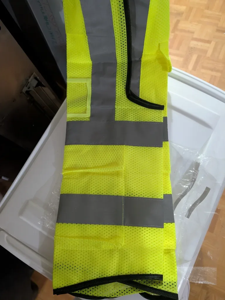 Yellow Reflective Safety Vest image indicator(2)