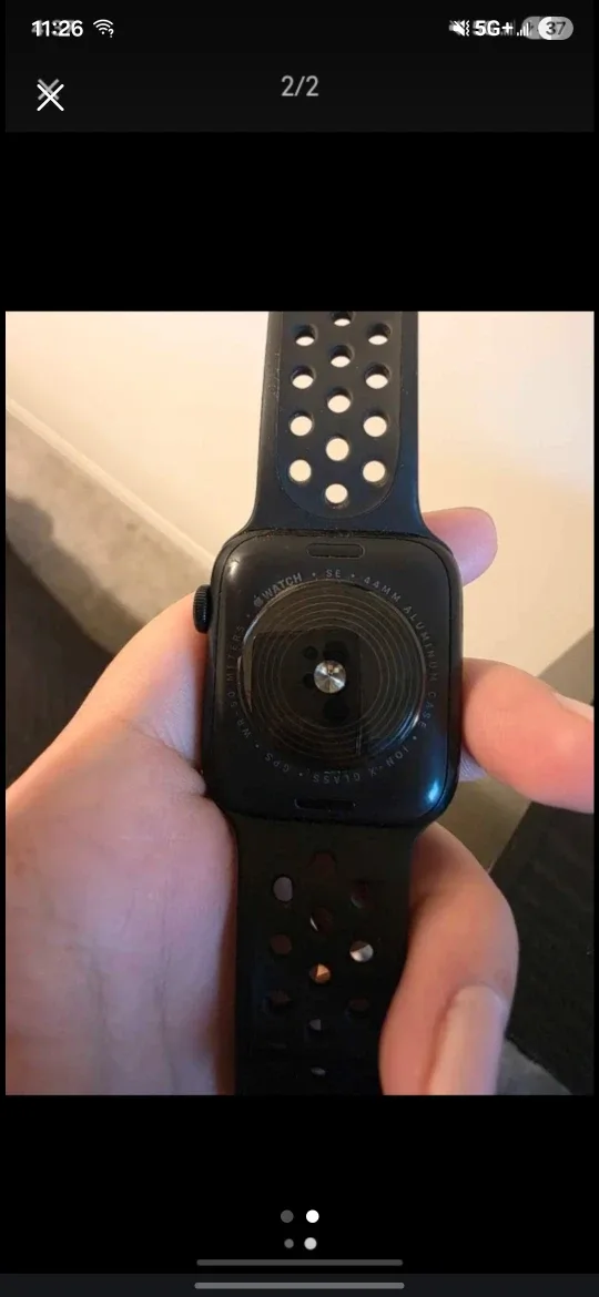 Apple watch Se-  44mm w/Gps image indicator(2)