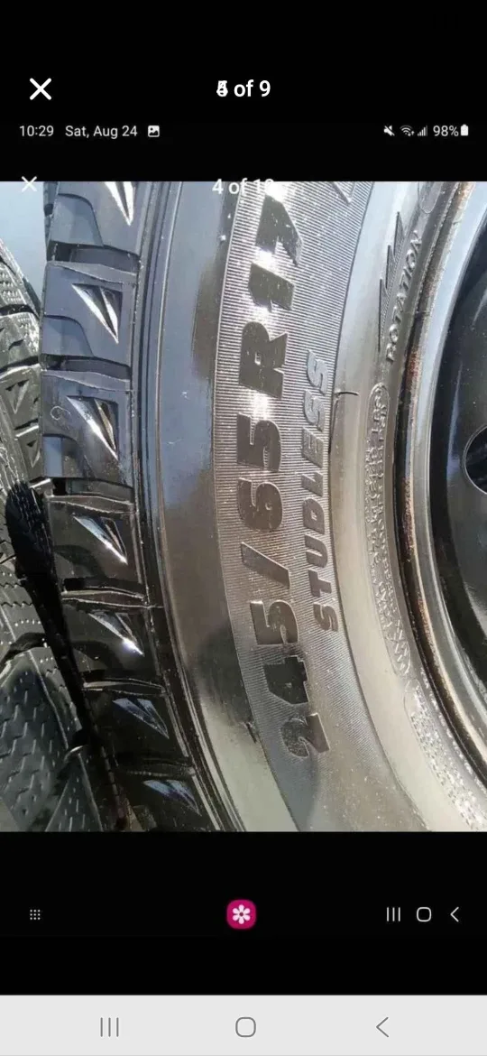 Set of 4 Michelin Winter Tires & Rims (245/65R17 5×114.3) image indicator(4)