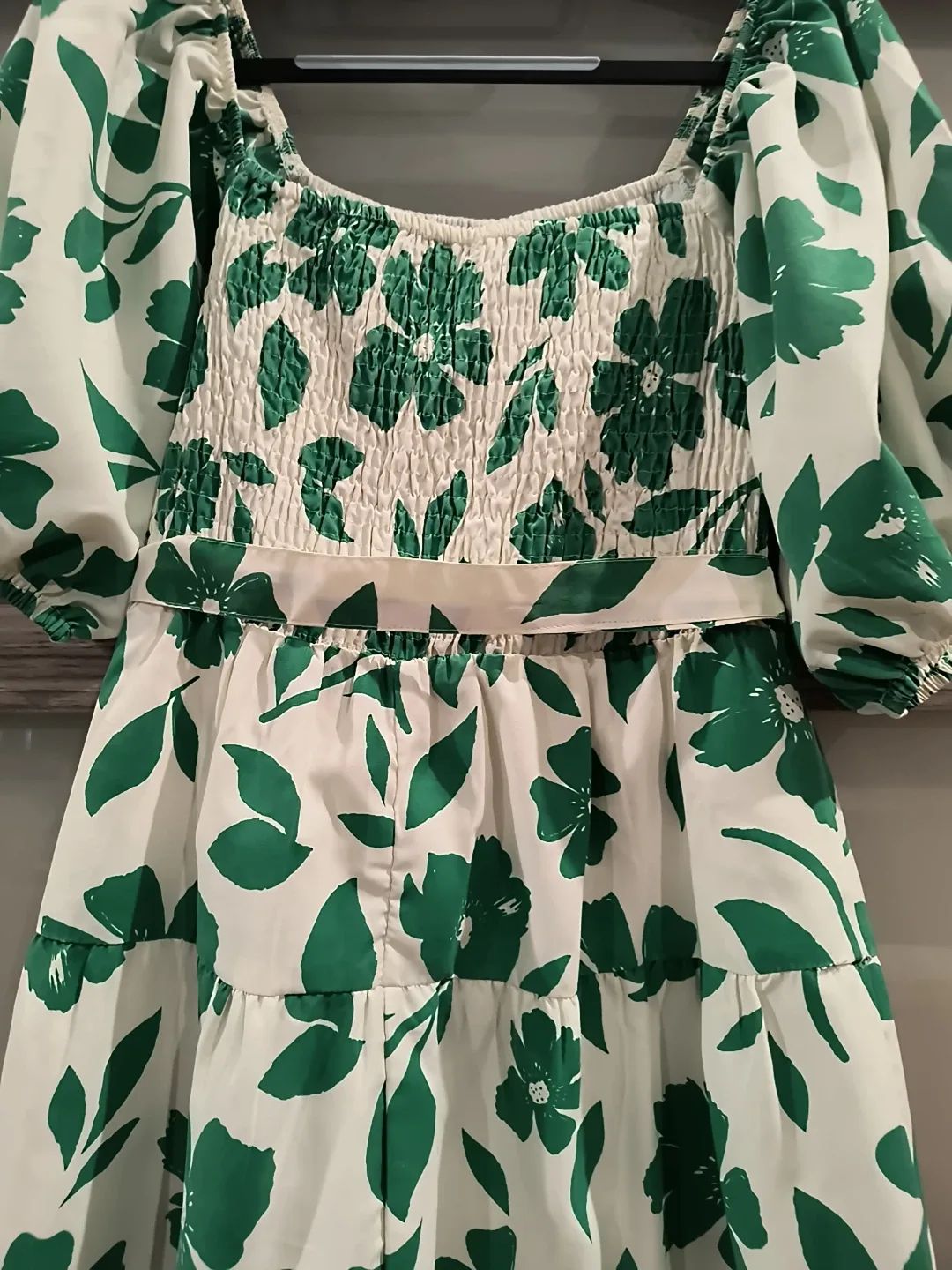 Style House Green Floral Dress - Size L image indicator(3)