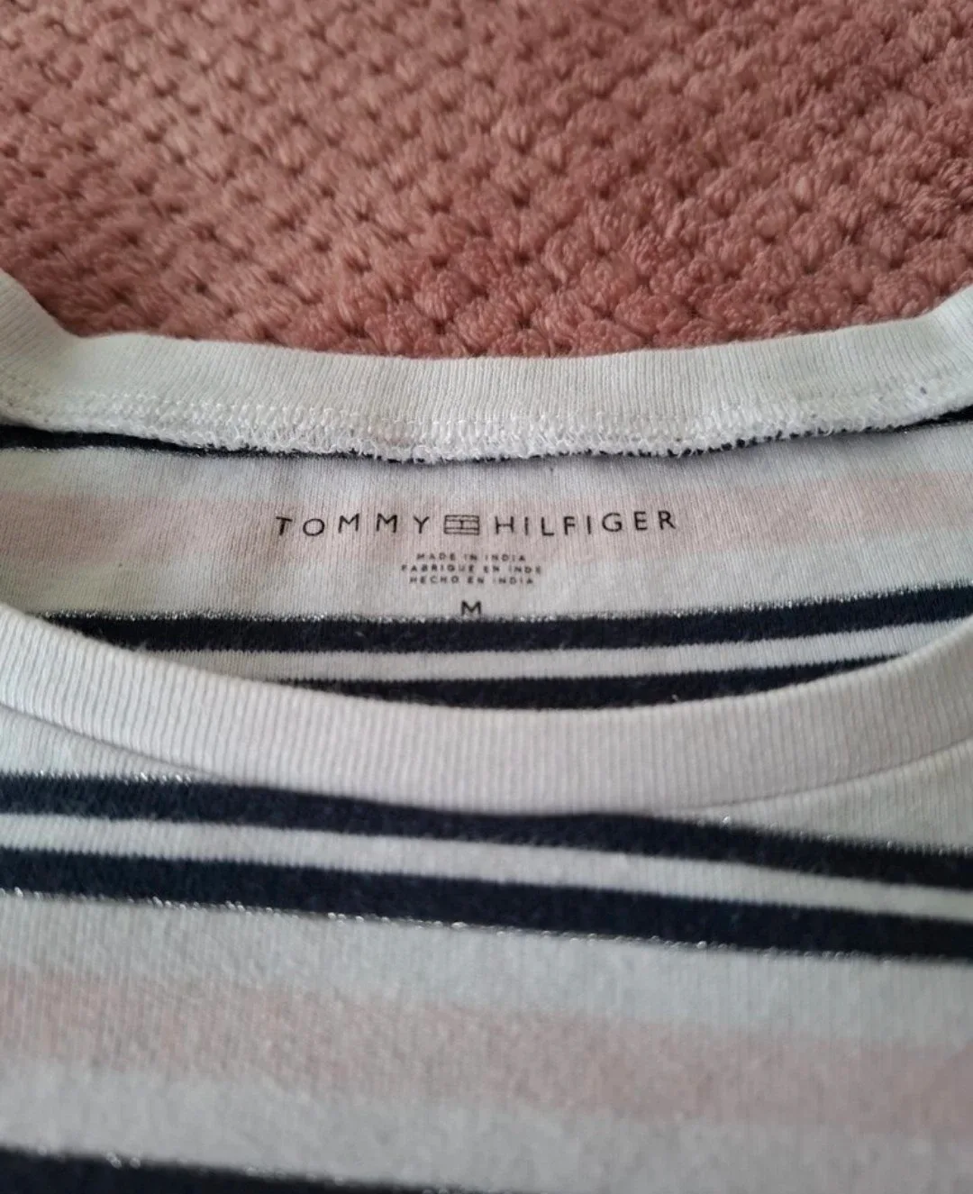 T-shirt rayé Tommy Hilfiger taille M image indicator(2)