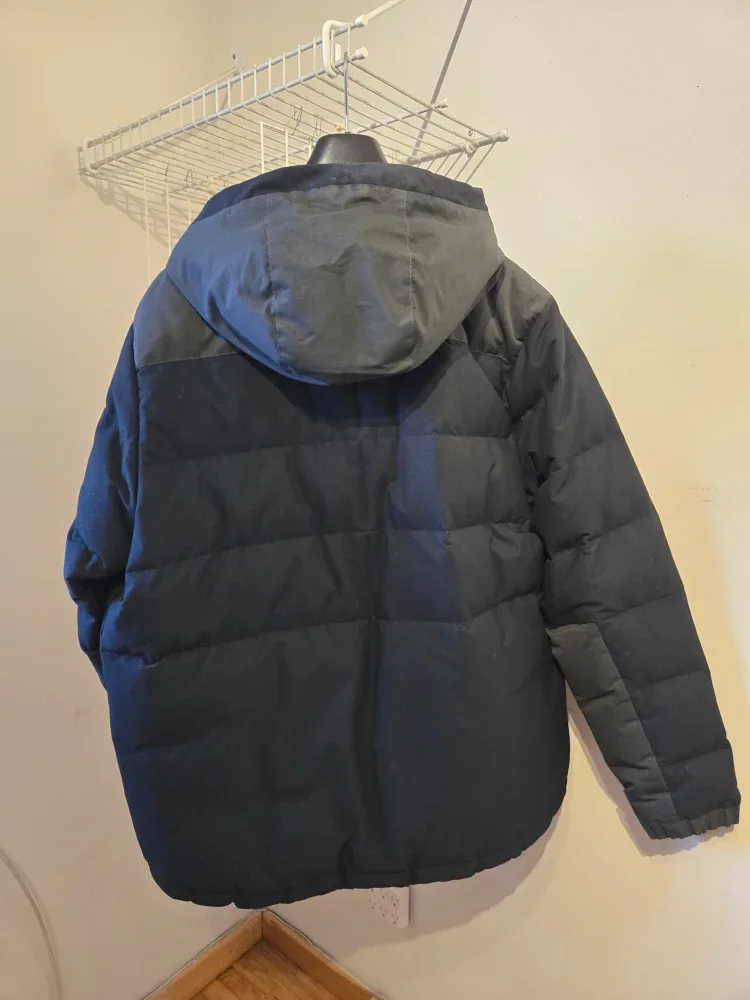 Columbia Puffer Jacket - Size L image indicator(4)