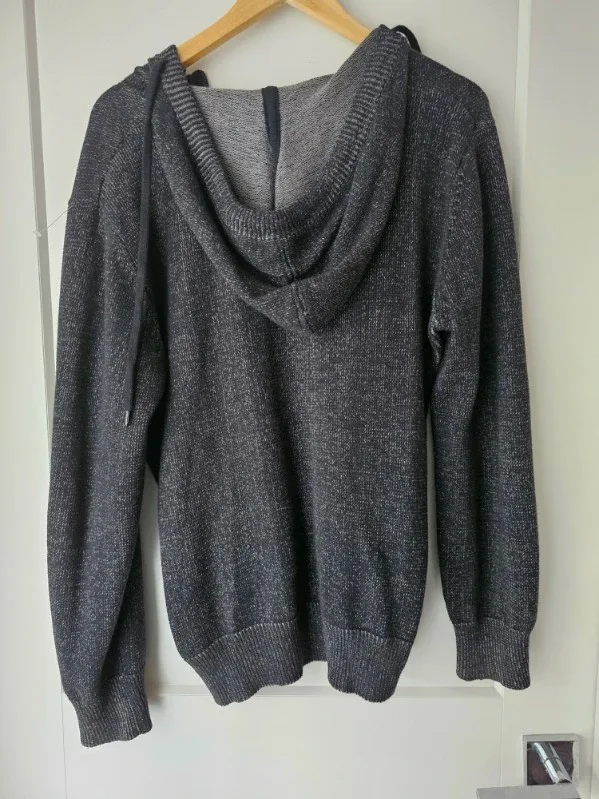 FootJoy Vest & Grey Hoodie image indicator(3)