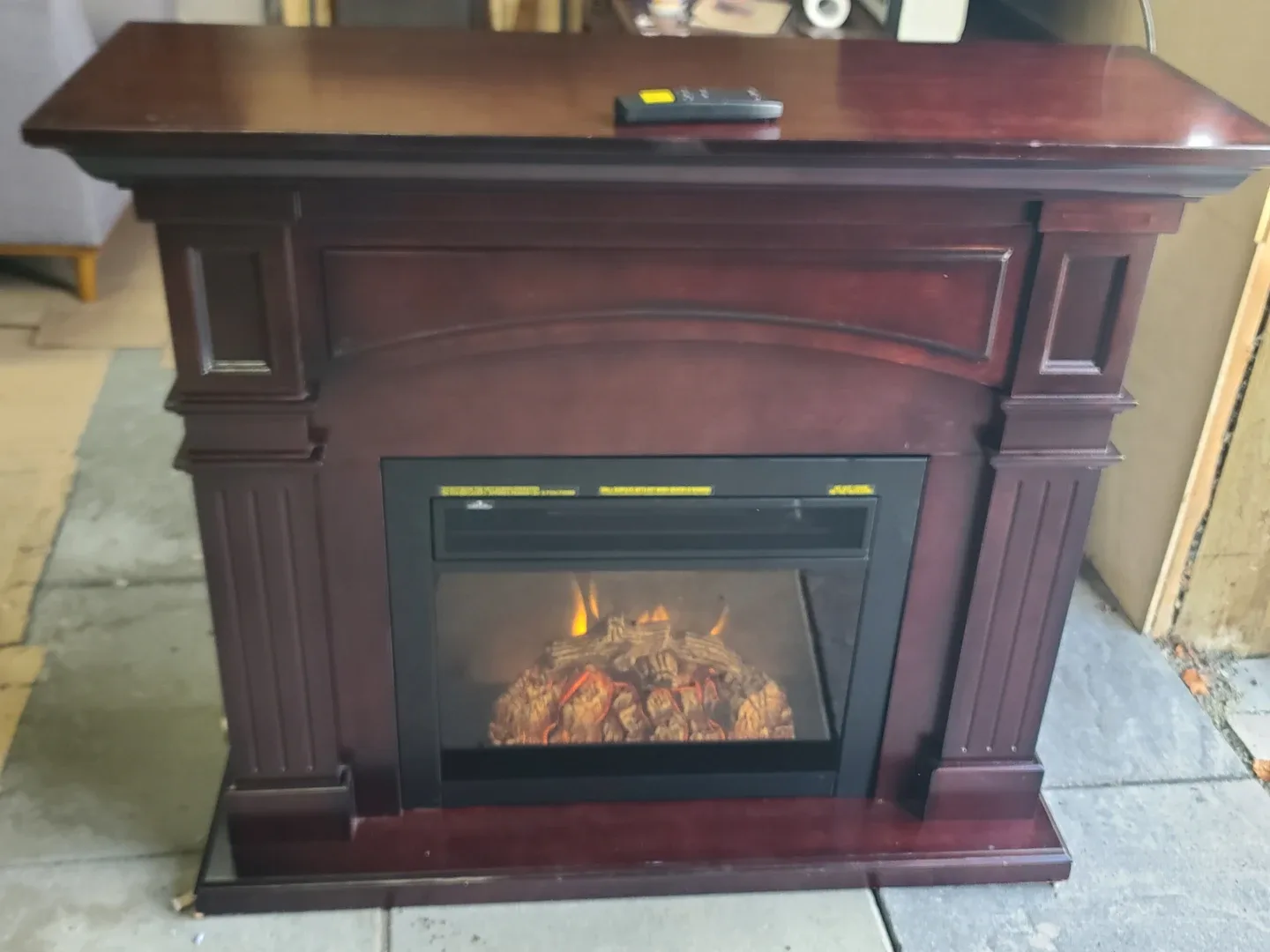Electric Fireplace with Remote image indicator(4)