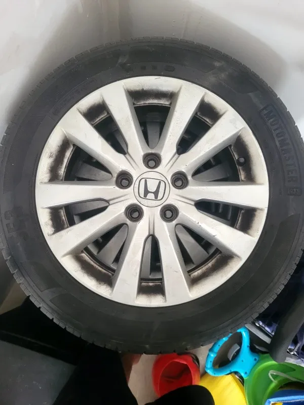 Honda 205/55R16 Tires & Rims - Set of 4 image indicator(5)