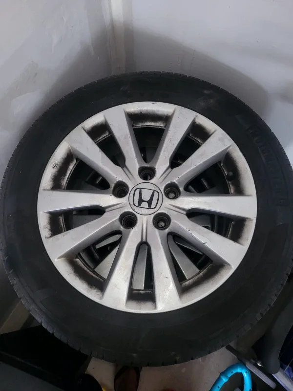 Honda 205/55R16 Tires & Rims - Set of 4 image indicator(6)