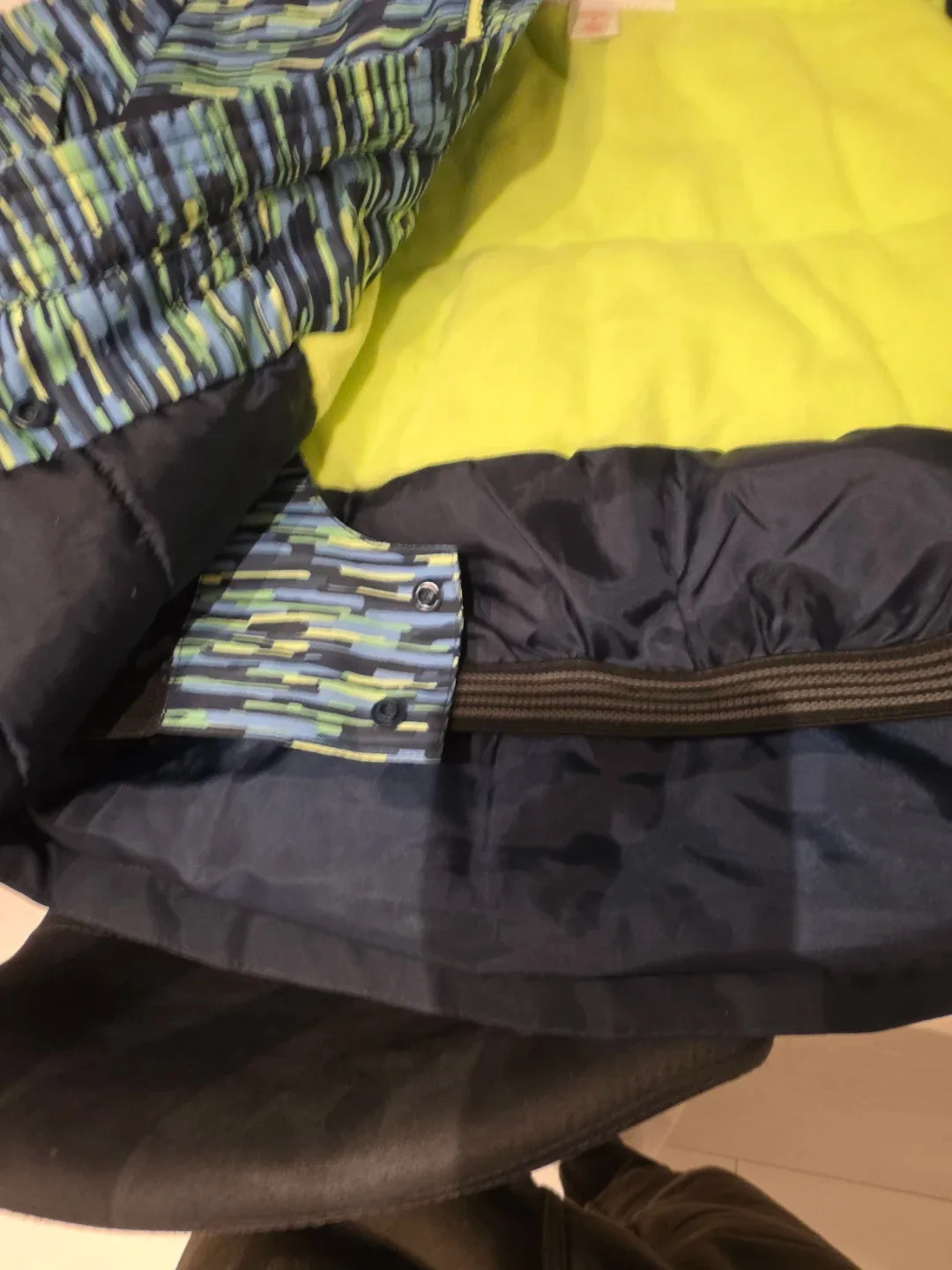 Joe Fresh Toddler Winter Jacket - Size 3 image indicator(4)