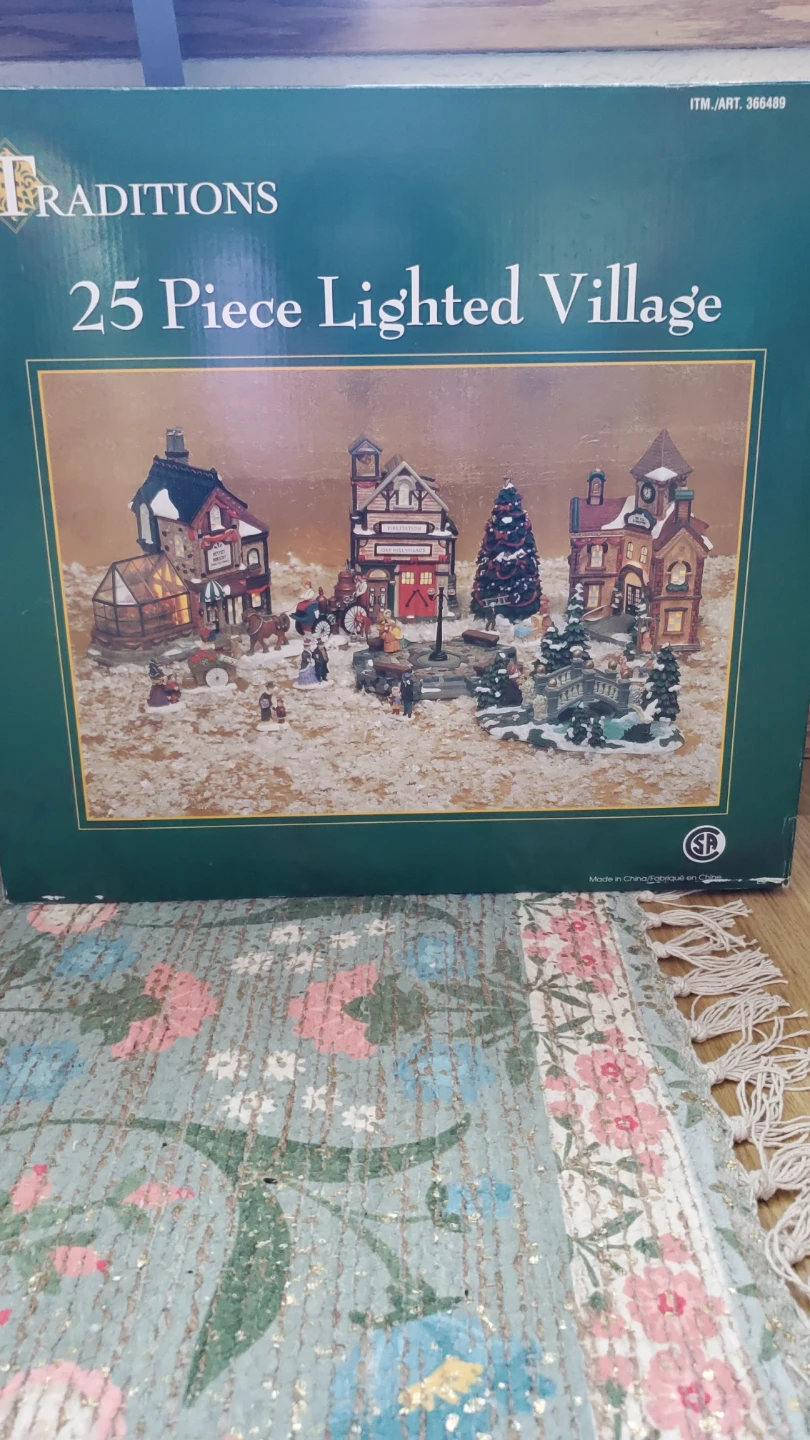 Traditions 25 Piece Lighted Village
