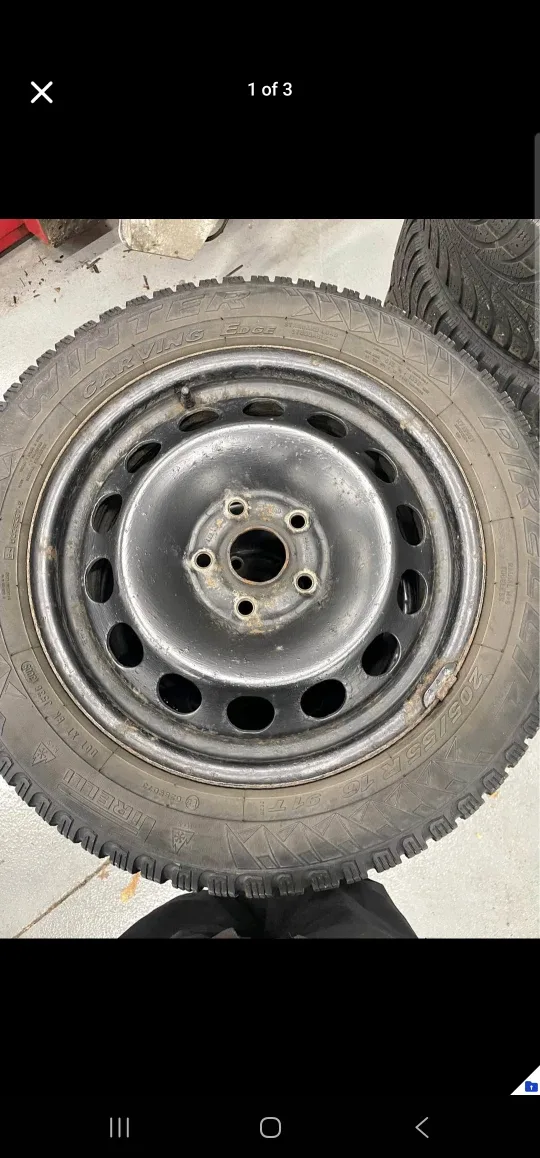 Set of 4 Pirelli Winter Tires 205/55R16