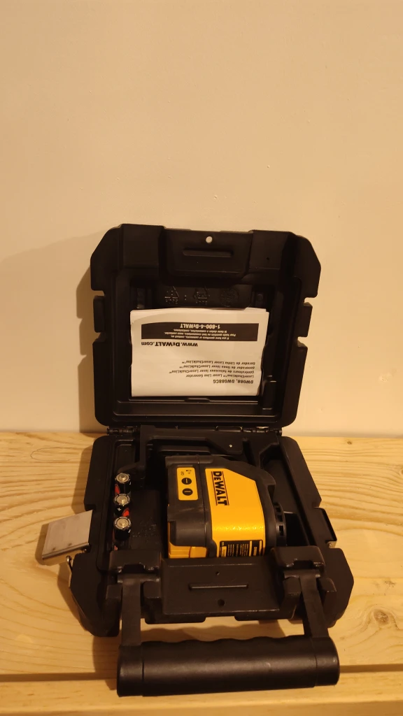 DeWalt DW088 Line Laser Level with Case - photo 2