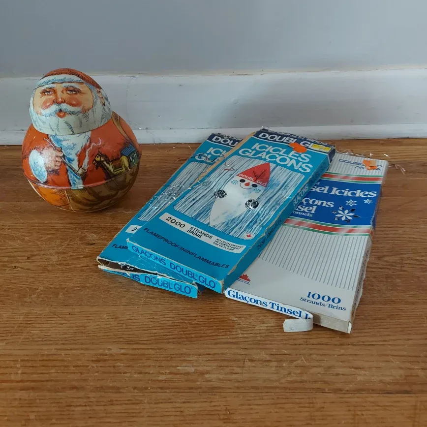 FREE - Vintage Santa Tin & Double Glo Icicles