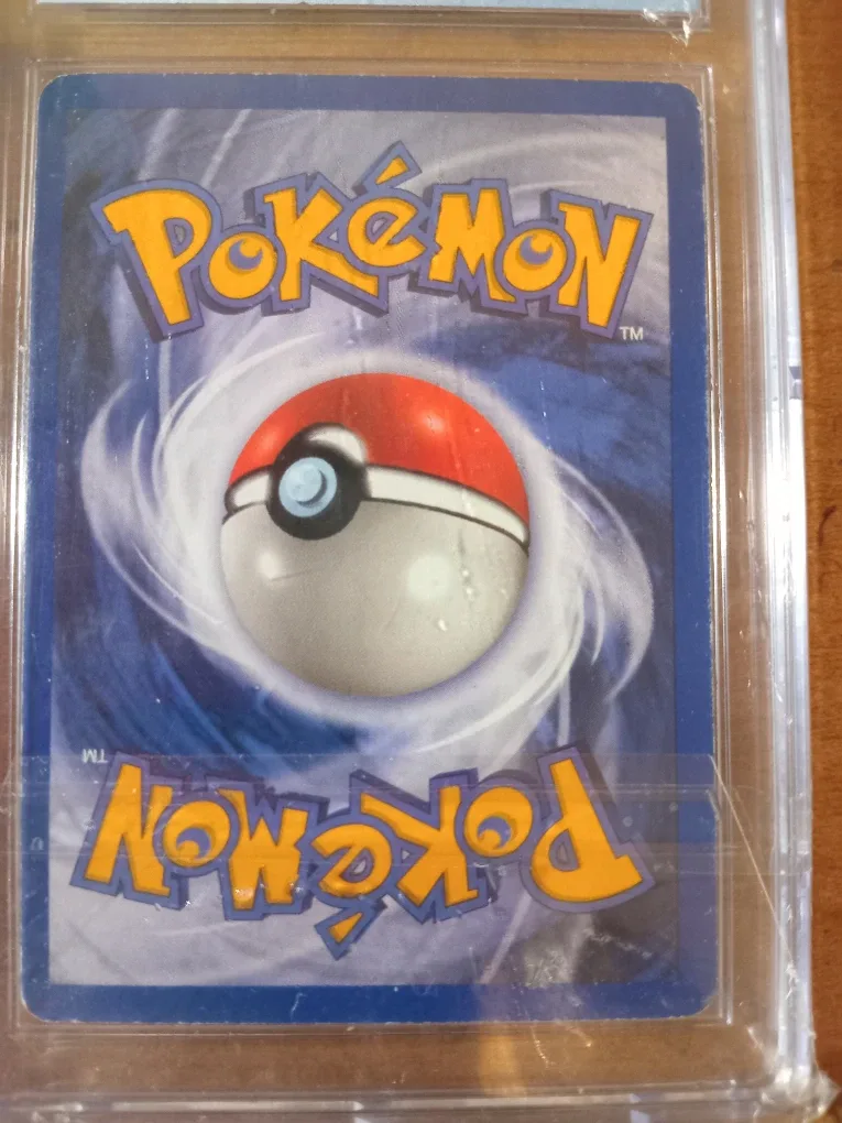 CGC ARCANINE POKEMON 1999 BASE SET SHADOWLESS 23/102 image indicator(8)