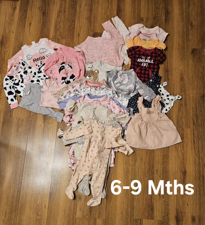 Baby Clothes Bundle - Mixed Sizes - photo 3