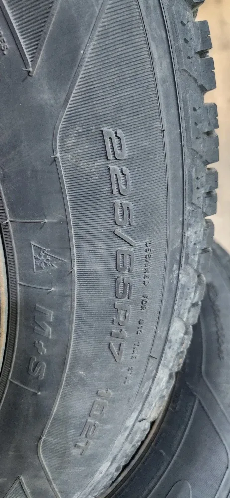 Goodyear Winter Tires on Rims 225 65 R17 image indicator(6)