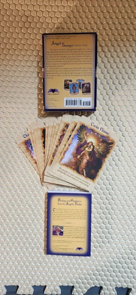 Doreen Virtue Angel Therapy Oracle Cards image indicator(2)