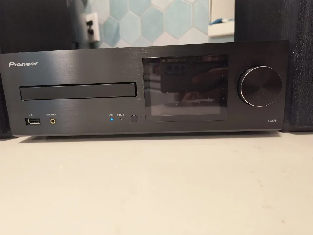 Pioneer X-HM76 Micro CD Receiver & Speakers image indicator(2)