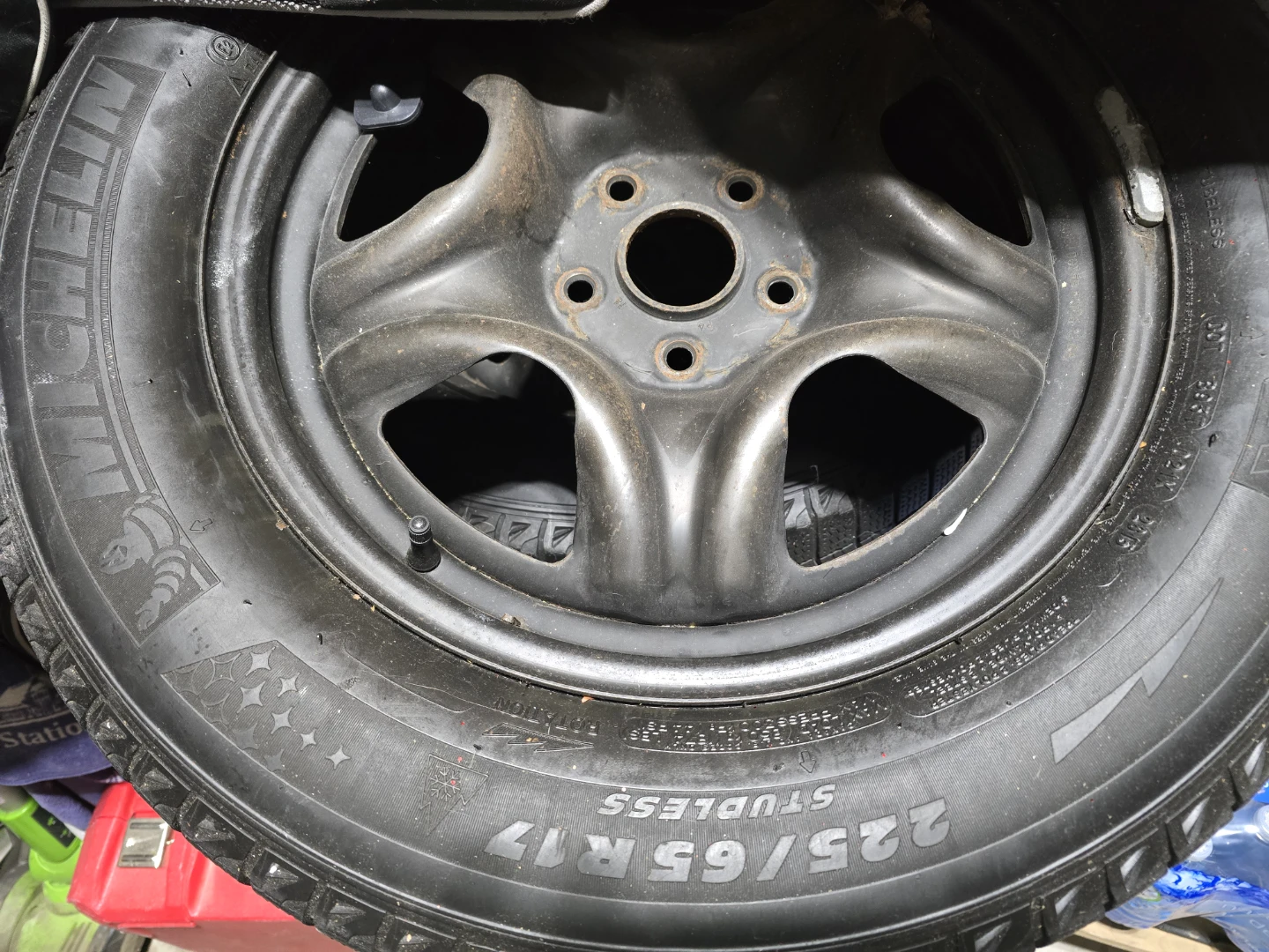 Michelin X-Ice Studless Winter Tires 225/65R17 - photo 4