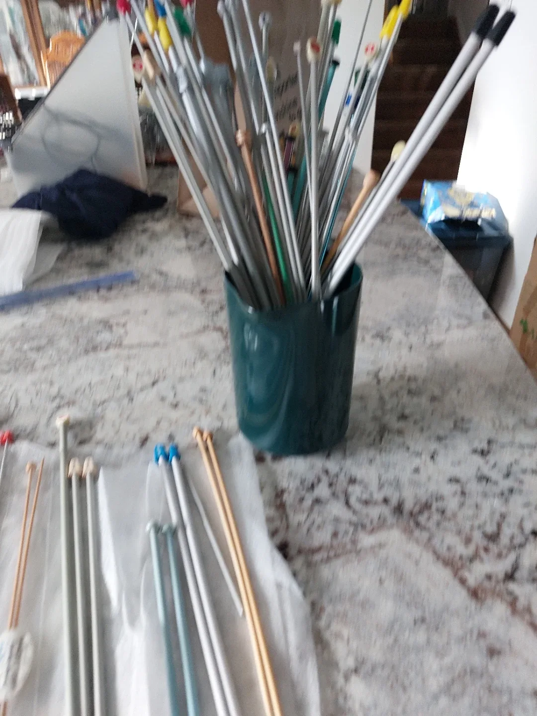 Knitting Needles Lot thumbnail