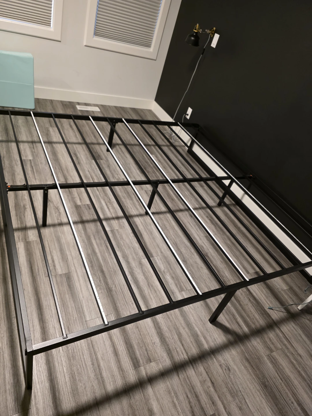 Black Metal Bed Frame King size - photo 3