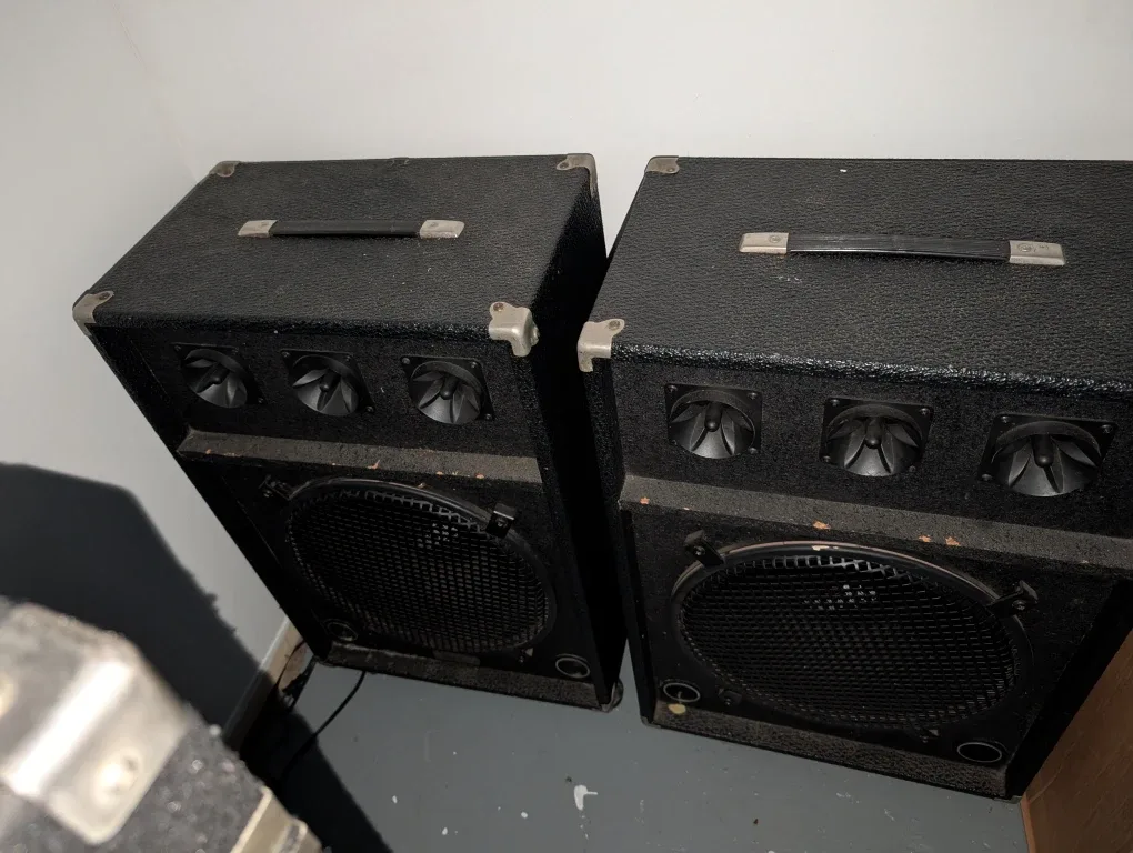 GLI Pro Audio Rack Mount Case & Speakers image indicator(6)