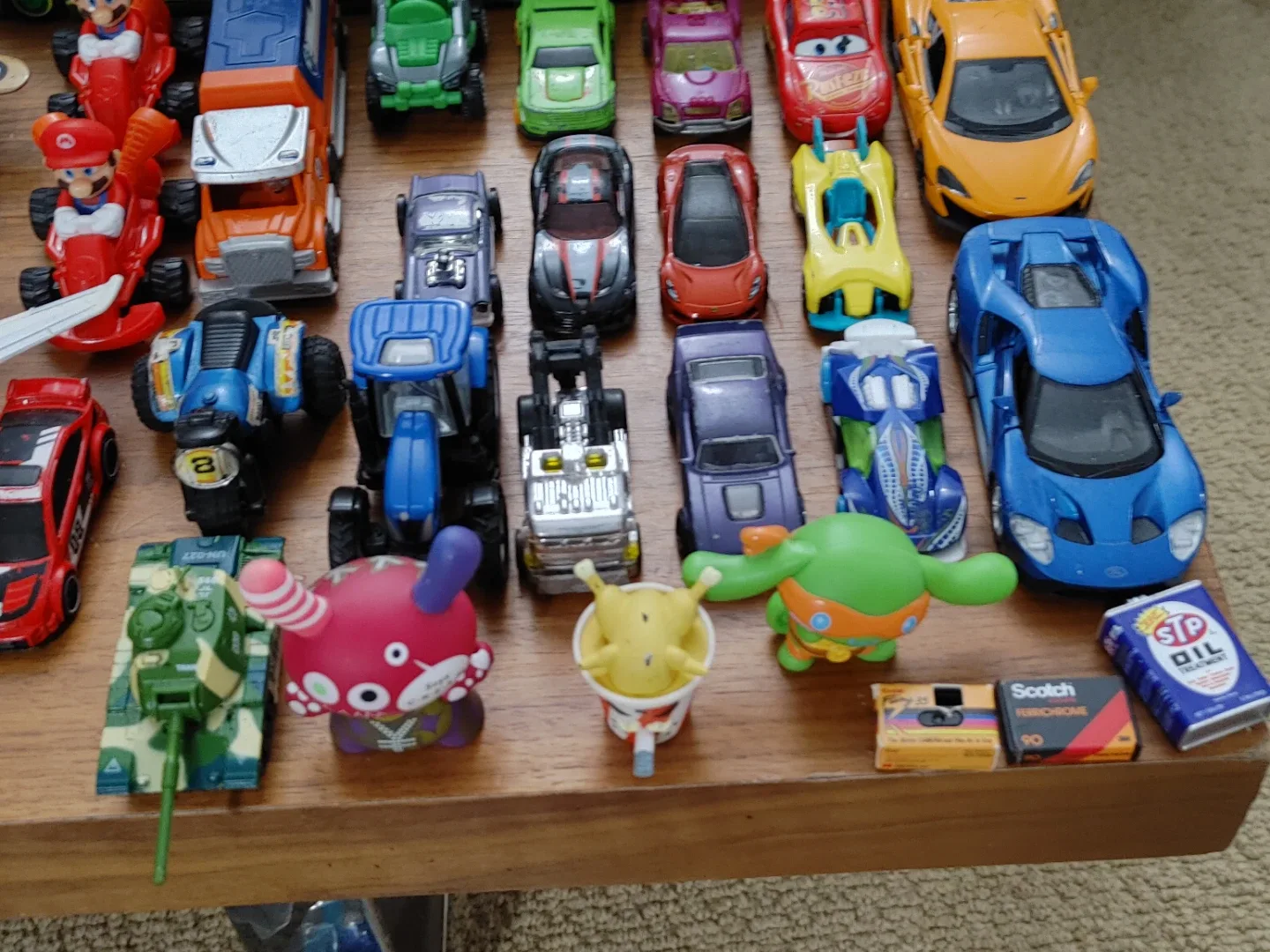 Mixed Lot of Action Figures & Toy Cars image indicator(7)