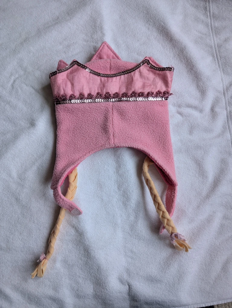 Girls sz 2-4 years Princess winter hat - photo 2