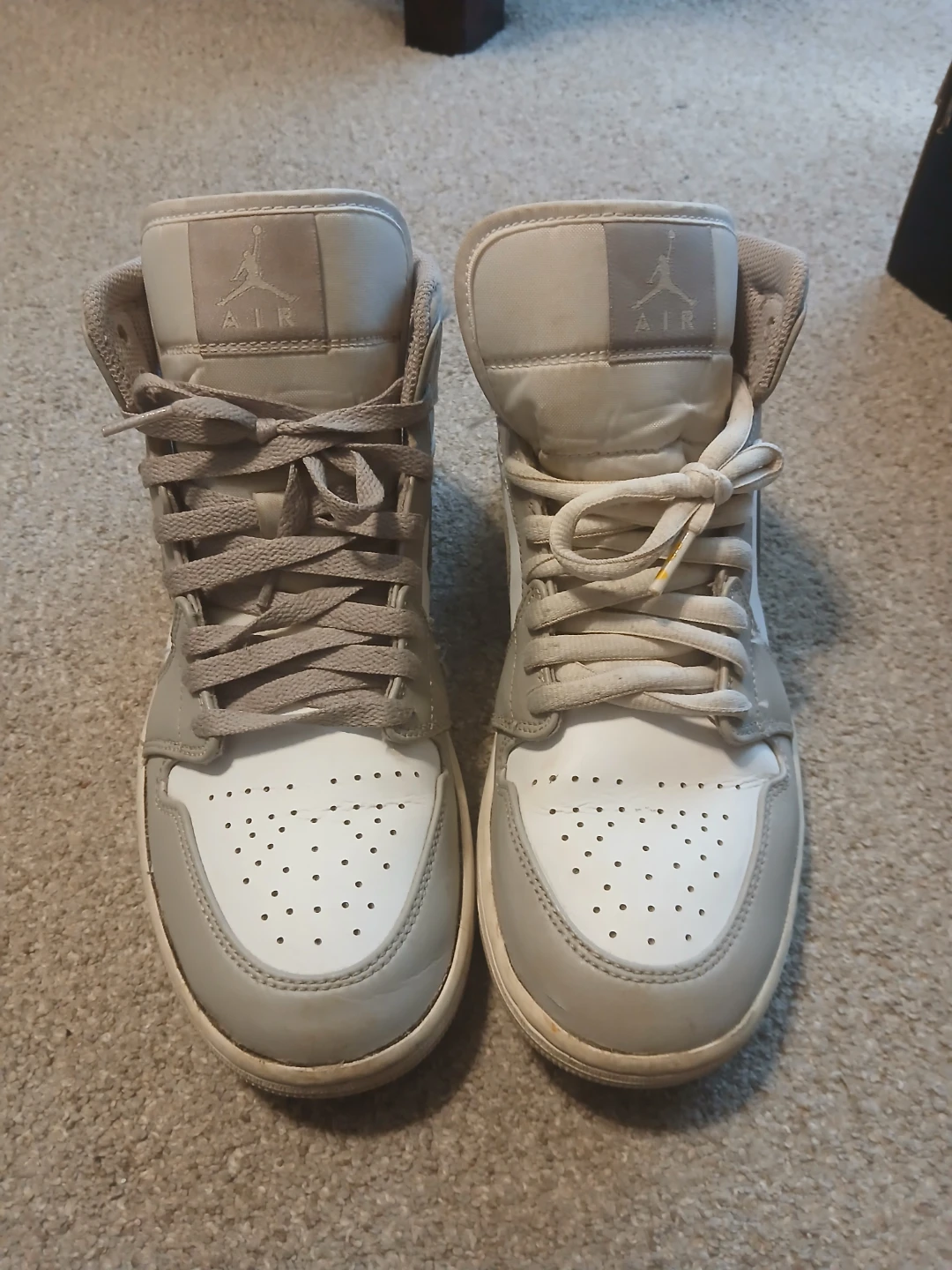 Air Jordan 1 Mid Sanddrift Size 8.5 - photo 2
