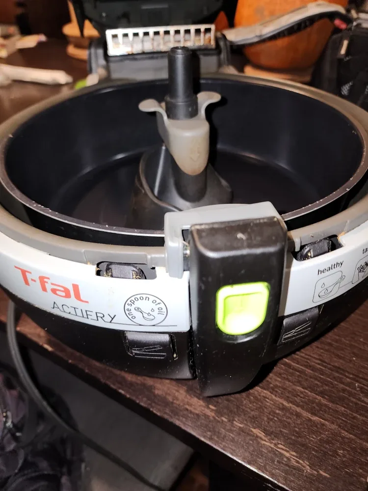 T-fal ActiFry Air Fryer - Black, 1-kg image indicator(7)