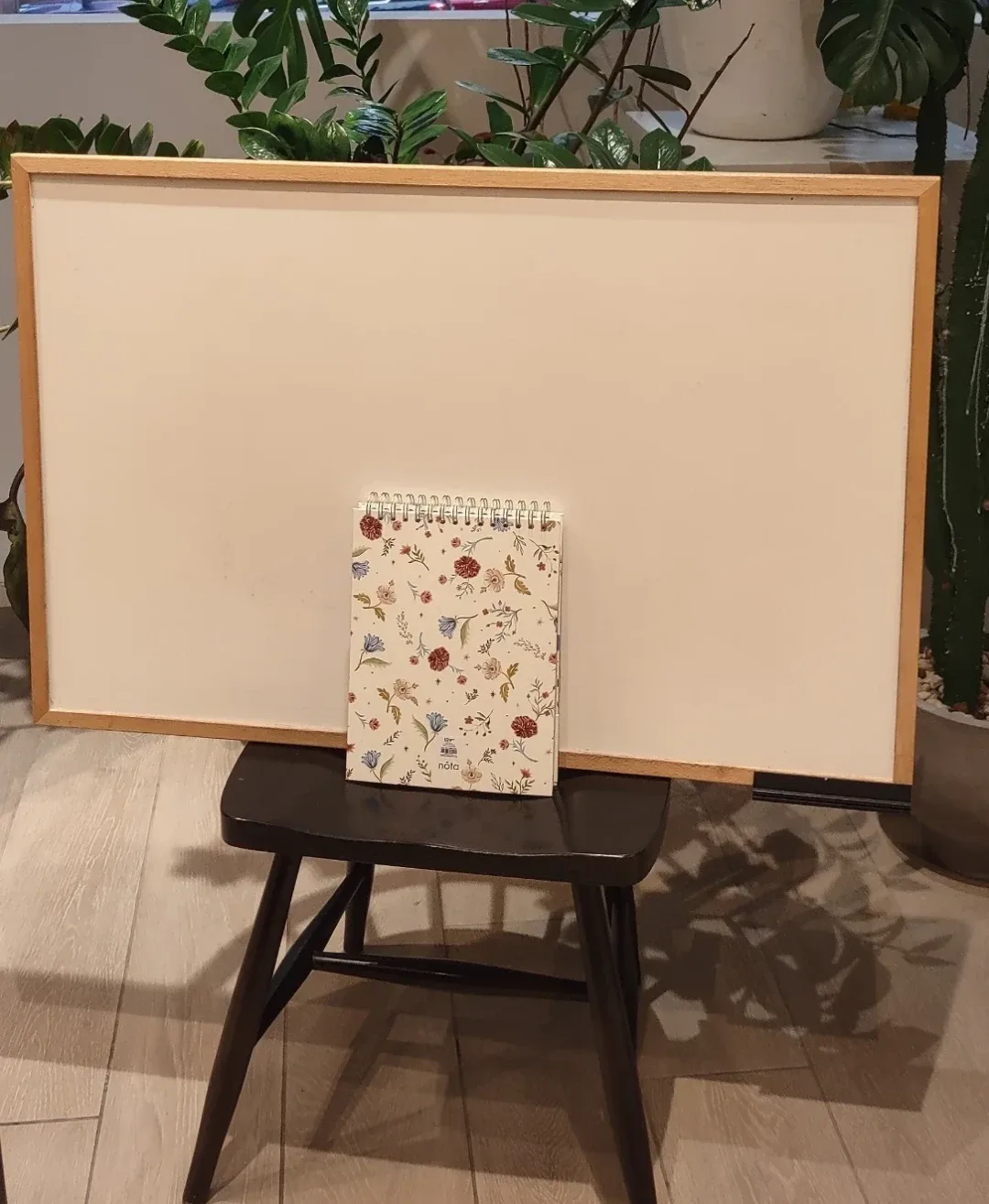 (BiG SIZE) Whiteboard 36 x 24 " with Oak Trim (Made in Canada) thumbnail