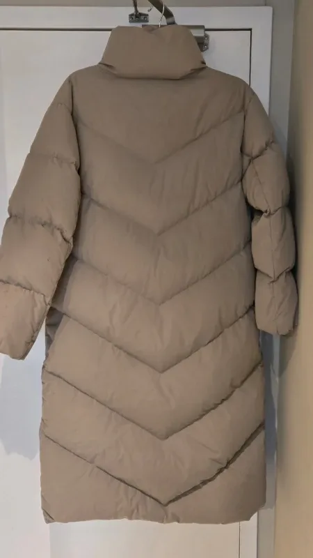 Aritzia x Wilfred Cloud Puff Women's size 2XS image indicator(2)