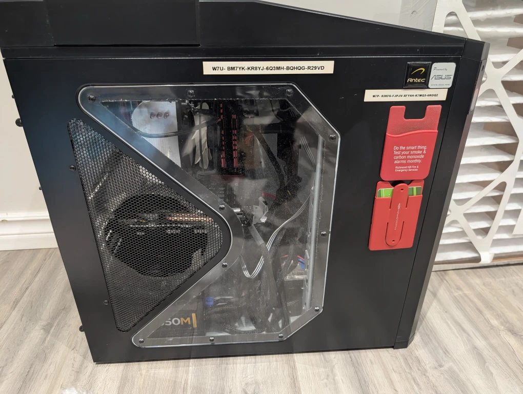 Antec & ASUS Custom PC Tower