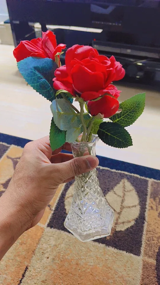 Red Artificial Rose Bouquet with Vase image indicator(4)