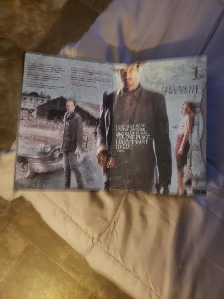 Justified: The Complete Series (Blu-ray) image indicator(3)