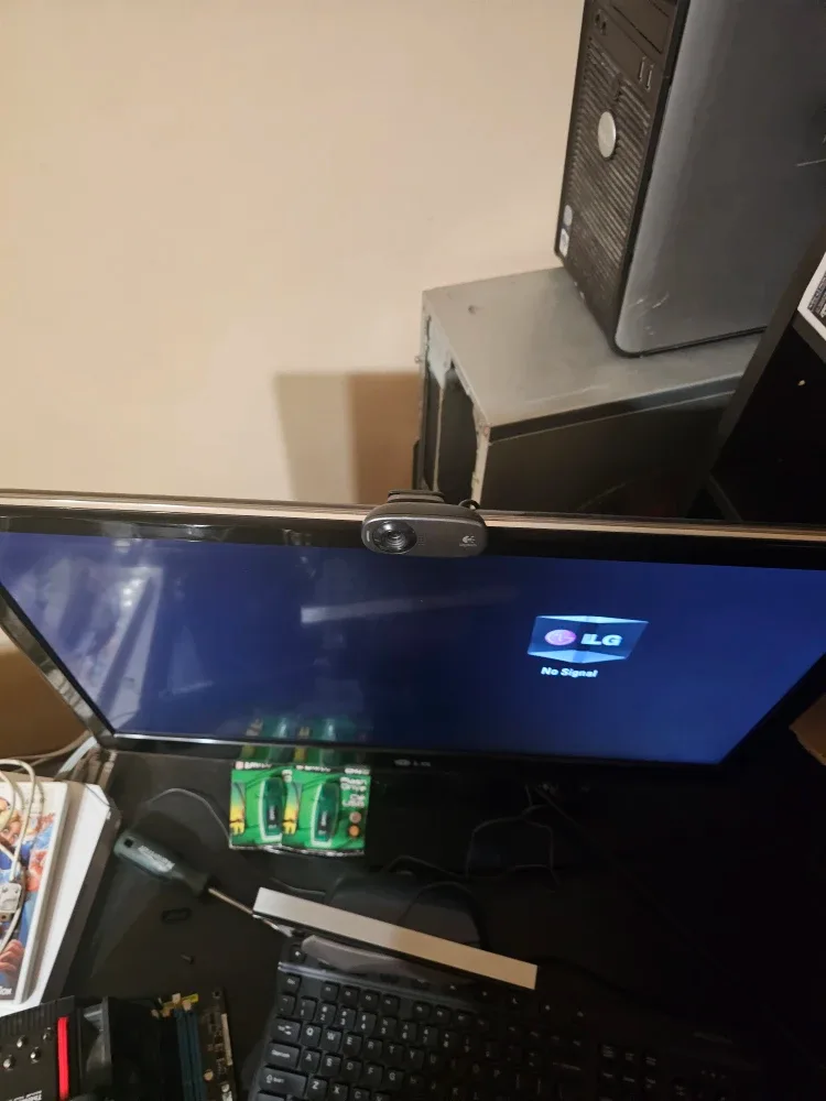 LG 26"led tv with base remote works a1 image indicator(3)