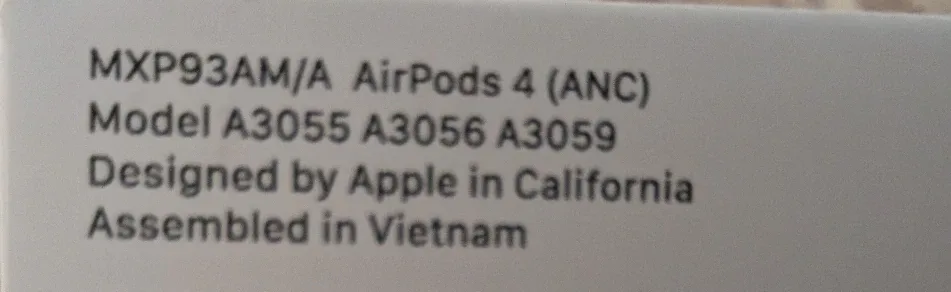 New Apple AirPods 4 (ANC) MXP93AM/A image indicator(4)