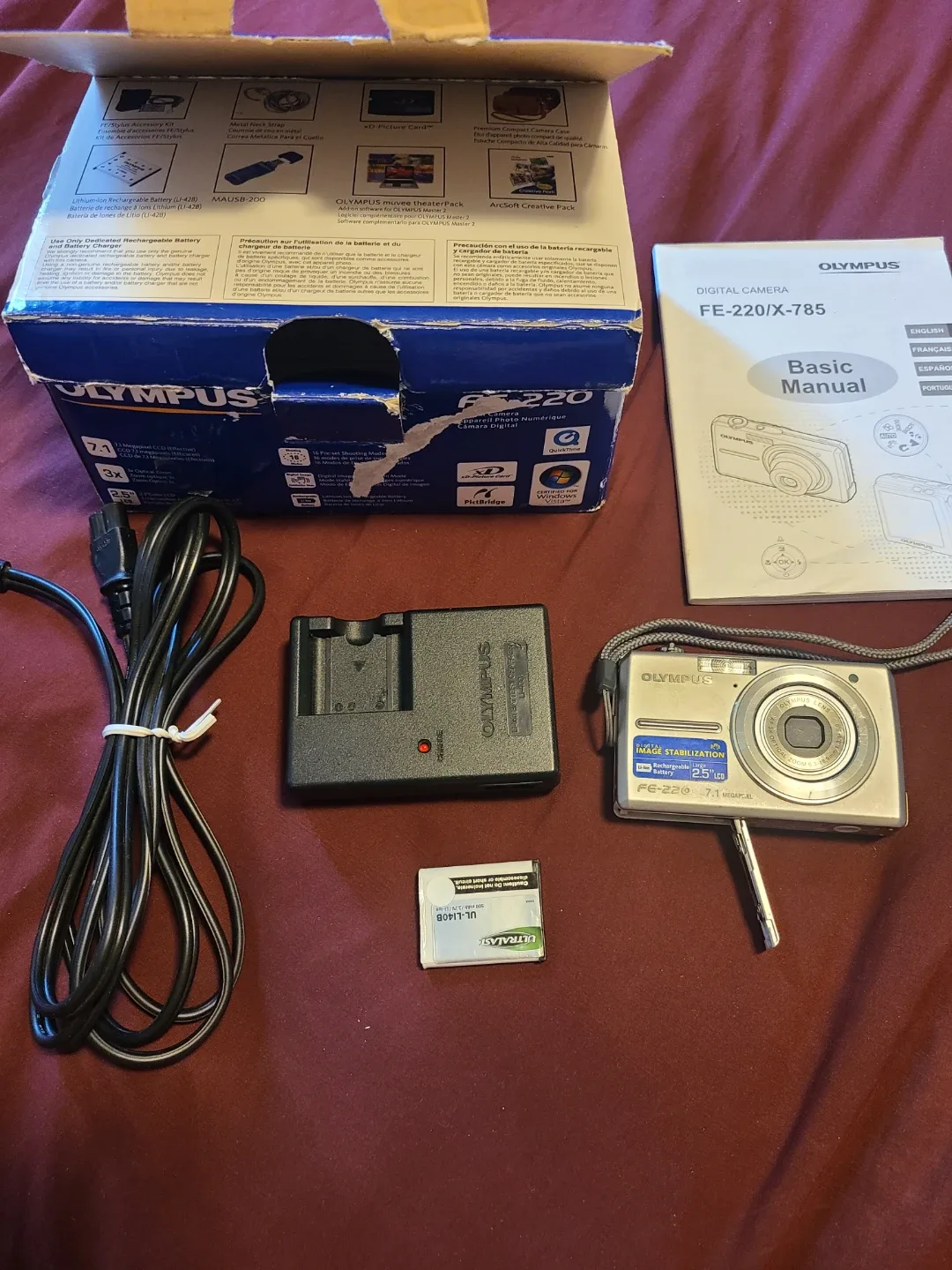 Olympus FE-220 7.1 Megapixel Digital Camera image indicator(8)