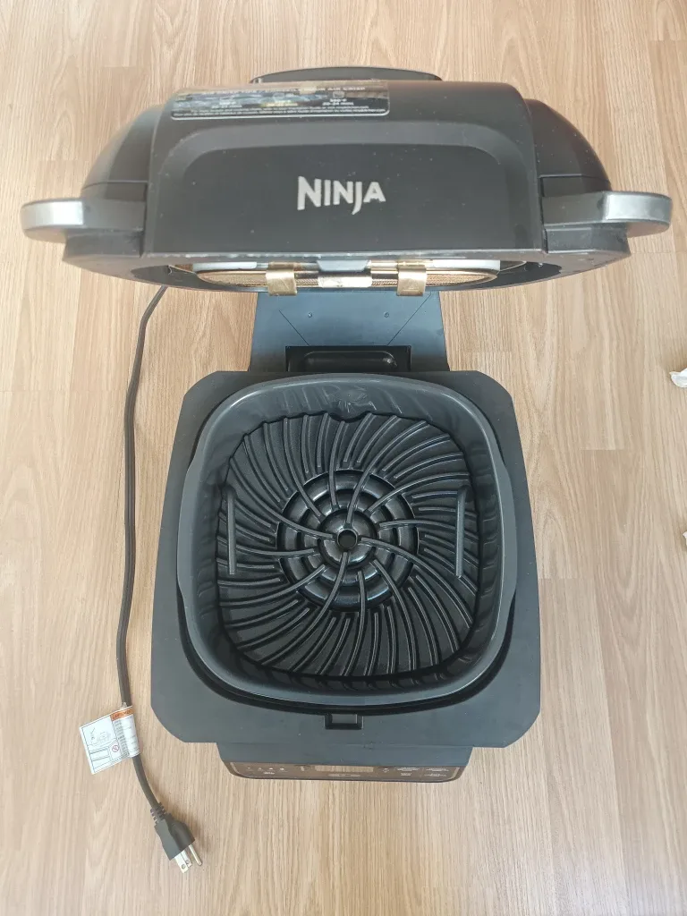 Ninja Foodi 1760W Indoor Grill and Air Fryer image indicator(2)