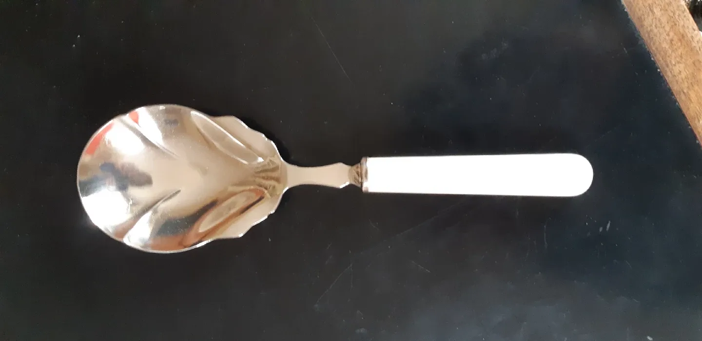 Lovely Set of Serving Pieces image indicator(5)