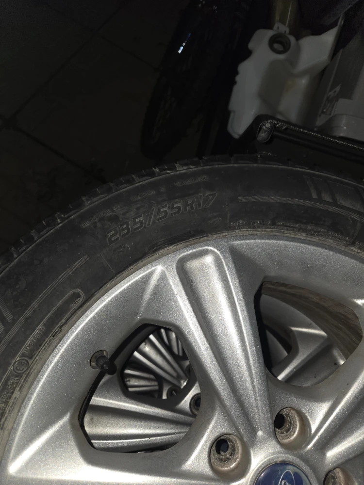Set of Ford 235/55R17 Tires - photo 2