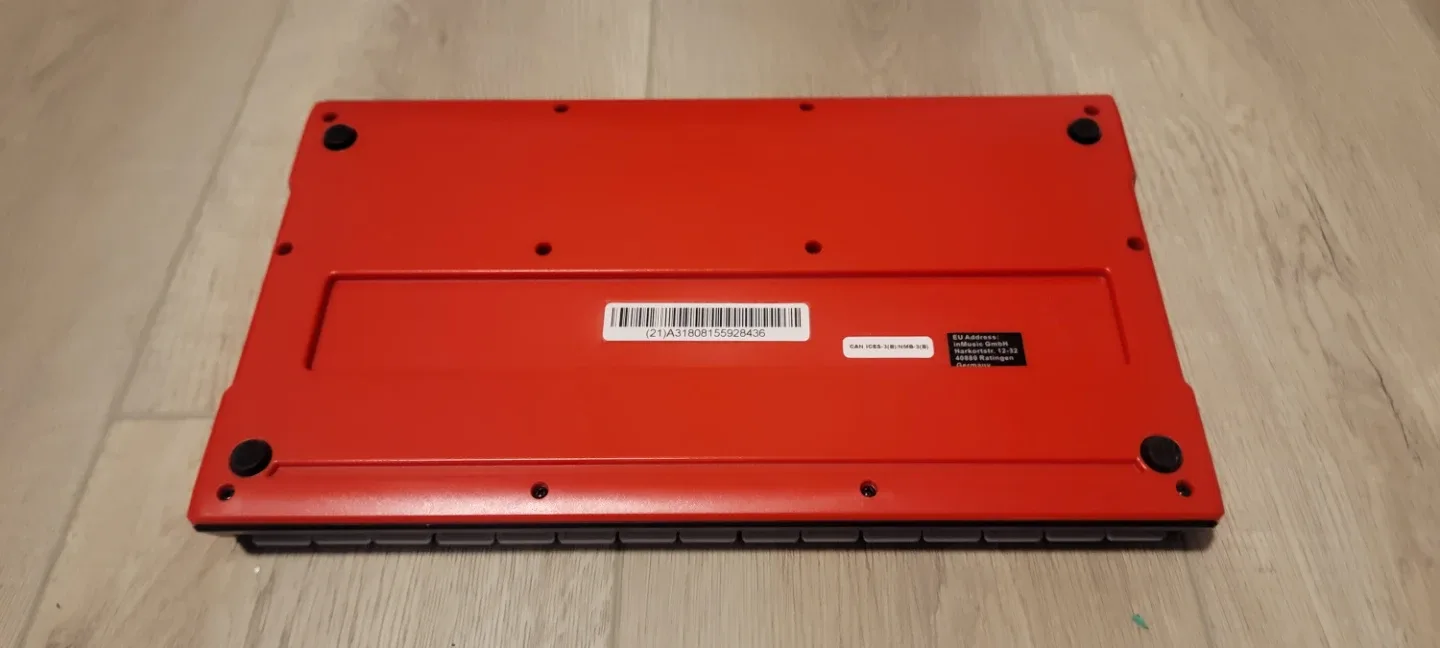 AKAI MPK mini MIDI Keyboard image indicator(3)