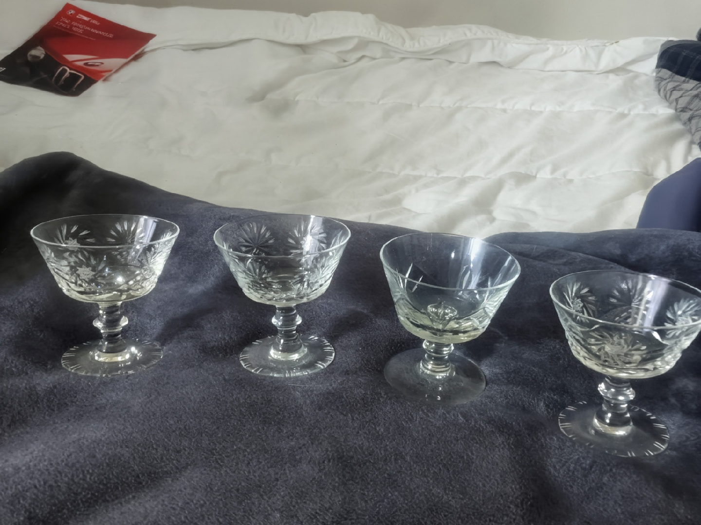 Set of 4 Crystal Dessert/Wine Glasses - photo 3