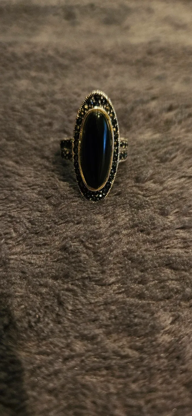 Size 6 Black Stone Ring thumbnail