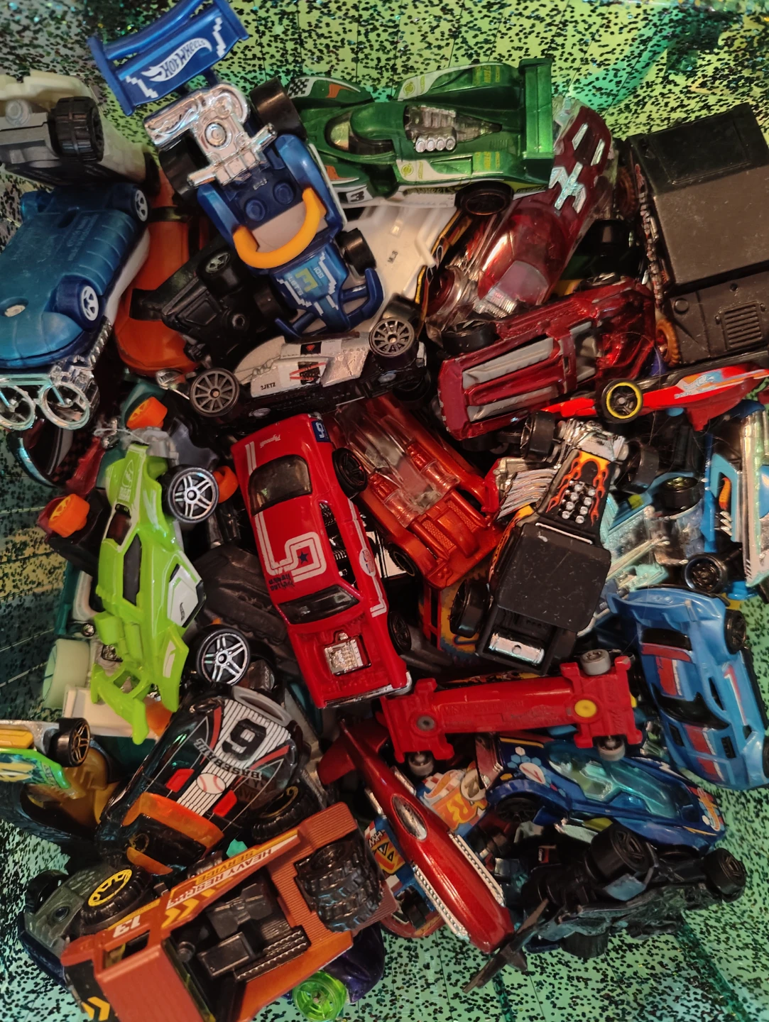 Mixed Lot of Hot Wheels Cars