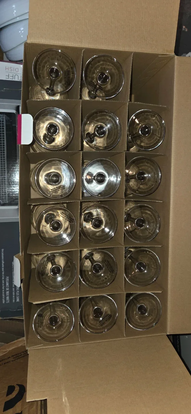 Crystal King Vino Stem Wine Glasses - 18 Piece Set image indicator(2)